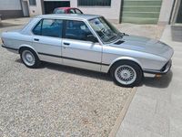 Gebraucht BMW 525 125 PS (91 kW) 1983 Silber Limousine
