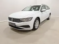Używany VW Passat Conceptline 150 KM (110 kW) 2022 Biały Kombi
