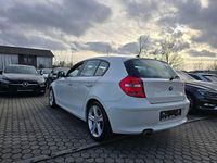 Gebraucht BMW 118 Advantage 143 PS (105 kW) 2011 Weiß Kleinwagen