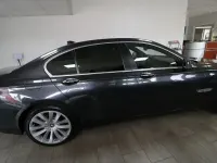 Gebraucht BMW 740 Sport Line 306 PS (225 kW) 2011 Grau Limousine