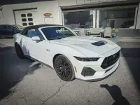 Gebraucht Ford Mustang GT Premium 449 PS (330 kW) 2023 Oxford white Cabrio