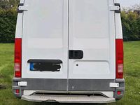 Gebraucht Iveco Daily 96 PS (70 kW) 2004 Weiß Van / Kleinbus