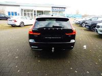 Gebraucht Volvo V60 145 PS (106 kW) 2023 Kombi