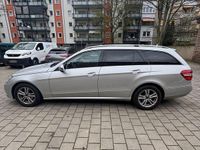 Gebraucht Mercedes E220 Elegance 170 PS (125 kW) 2012 Silber Kombi