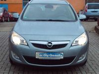 Gebraucht Opel Astra Innovation 125 PS (91 kW) 2011 Silber Kombi