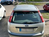 Gebraucht Ford Focus 125 PS (91 kW) 2006 Silber Kleinwagen