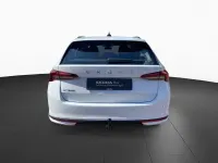 Gebraucht Skoda Octavia Essence 116 PS (85 kW) 2025 Weiß Kombi