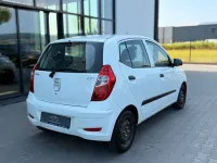 Gebraucht Hyundai i10 Edition 69 PS (50 kW) 2013 Weiß Kleinwagen