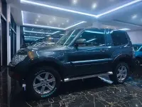 Gebraucht Mitsubishi Pajero Edition 200 PS (147 kW) 2010 Grau SUV