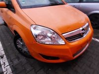 gebraucht Opel Zafira 1.6 CNG 2008 Jahr. Kilometerstand 88.000 km.