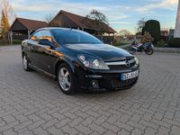 Gebraucht Opel Astra Cabriolet 140 PS (102 kW) 2010 Schwarz Cabrio