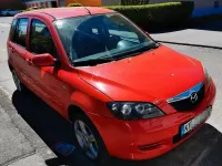 Usata Mazda 2 80 CV (58 kW) 2007 Rosso Utilitaria