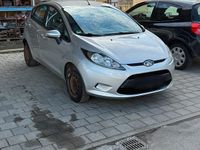 Gebraucht Ford Fiesta 60 PS (44 kW) 2009 Grau Kleinwagen