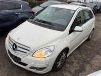 Gebraucht Mercedes B200 136 PS (100 kW) 2009 Weiß Van / Kleinbus
