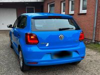 Gebraucht VW Polo Trendline 75 PS (55 kW) 2016 Blau Kleinwagen