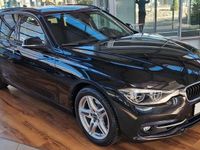 Gebraucht BMW 330 Sport Line 252 PS (185 kW) 2018 Schwarz Kombi