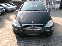 Gebraucht Mercedes A170 116 PS (85 kW) 2006 Rot Van / Kleinbus