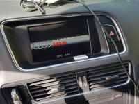gebraucht Audi Q5 Silber,LPG Motorschden 3 Zylinder keine Kompression 2010
