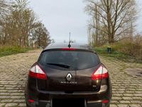 Gebraucht Renault Mégane Luxe 131 PS (96 kW) 2012 Braun Limousine