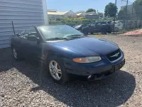 Usado Chrysler Stratus Limited 163 CV (119 kW) 2001 Azul Descapotable