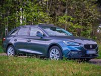 Używany Seat Leon Style 150 KM (110 kW) 2022 Szary Sedan/Limuzyna