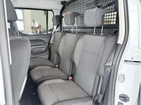 Neu Opel Combo Life 131 PS (96 kW) 2026 Beige Van / Kleinbus