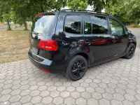 Gebraucht VW Touran Comfortline 105 PS (77 kW) 2012 Schwarz Van / Kleinbus