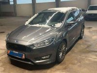 Gebraucht Ford Focus ST-Line 140 PS (102 kW) 2018 Grau Kombi