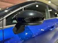 Neu Renault Captur Techno 91 PS (66 kW) 2025 Ironblau metallic/dach black SUV