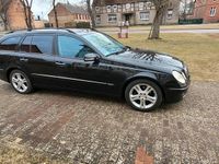 Gebraucht Mercedes E200 184 PS (135 kW) 2006 Schwarz Kombi