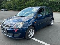 Gebraucht Ford Fiesta 75 PS (55 kW) 2006 Blau Kleinwagen