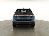 Neu VW Tiguan R-line 193 PS (141 kW) 2026 Nightshade blue metallic SUV