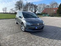 Gebraucht VW Touran Highline 150 PS (110 kW) 2019 Grau Van / Kleinbus
