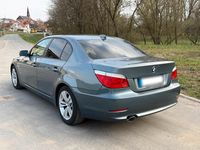 Gebraucht BMW 520 176 PS (129 kW) 2010 Blau Limousine