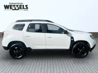 Gebraucht Dacia Duster Extreme 101 PS (74 kW) 2023 Violett SUV