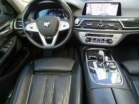 Gebraucht BMW 740 Exclusive 340 PS (250 kW) 2021 Grau Limousine