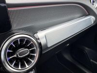 Gebraucht Mercedes GLB200 150 PS (110 kW) 2023 Weiß SUV