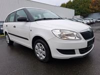 Gebraucht Skoda Fabia Cool Edition 75 PS (55 kW) 2011 Weiß Kleinwagen
