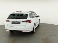 Neu Skoda Octavia Selection 150 PS (110 kW) 2025 Moon white perleffekt Kombi