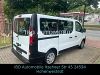 Gebraucht Opel Vivaro 95 PS (69 kW) 2018 Weiß Van / Kleinbus