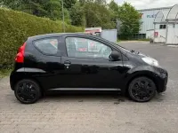 Gebraucht Peugeot 107 Filou 68 PS (50 kW) 2009 Schwarz Kleinwagen