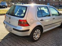 Gebraucht VW Golf IV 105 PS (77 kW) 2000 Silber Kleinwagen
