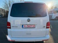 Gebraucht VW Multivan 140 PS (102 kW) 2014 Weiß Van