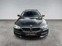 Gebraucht BMW 520 Performance 190 PS (139 kW) 2018 Saphirschwarz Kombi