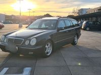 gebraucht Mercedes E270 CDI Avantgarde