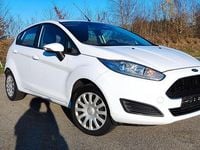 Gebraucht Ford Fiesta Trend 80 PS (58 kW) 2015 Weiß Kleinwagen