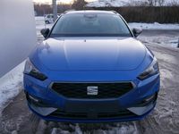 Neu Seat Leon FR 150 PS (110 kW) 2025 Saphir blau metallic Kombi