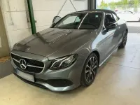Gebraucht Mercedes E220 Night 194 PS (142 kW) 2020 Grau Cabrio
