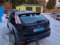 Gebraucht Ford Focus 101 PS (74 kW) 2010 Schwarz Limousine