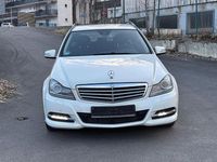 Gebraucht Mercedes C200 136 PS (100 kW) 2011 Weiß Kombi